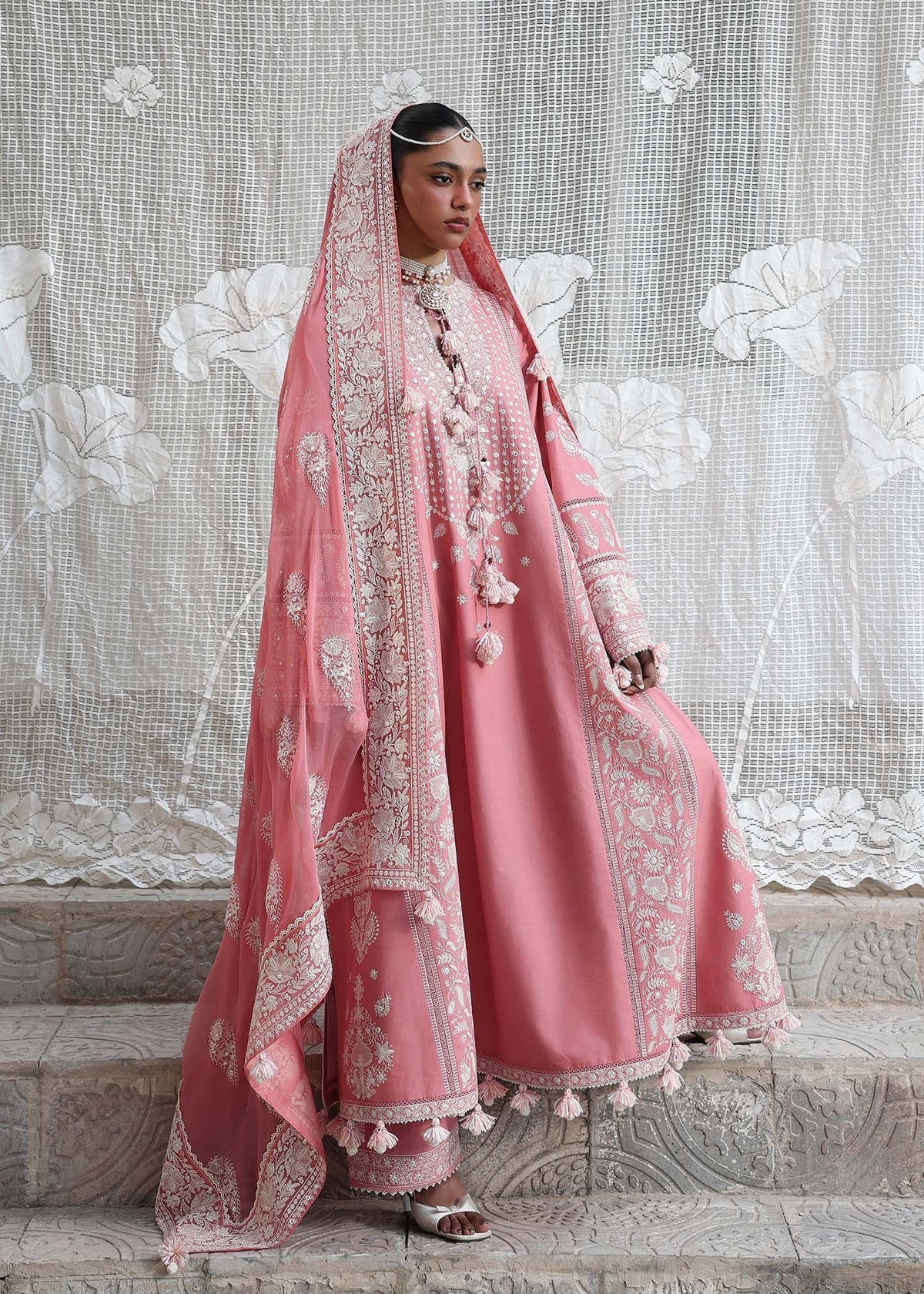 HUSSAIN REHAR LUXURY LAWN UNSTITCHED COLLECTION 26 - 04 SORATI - Image 2