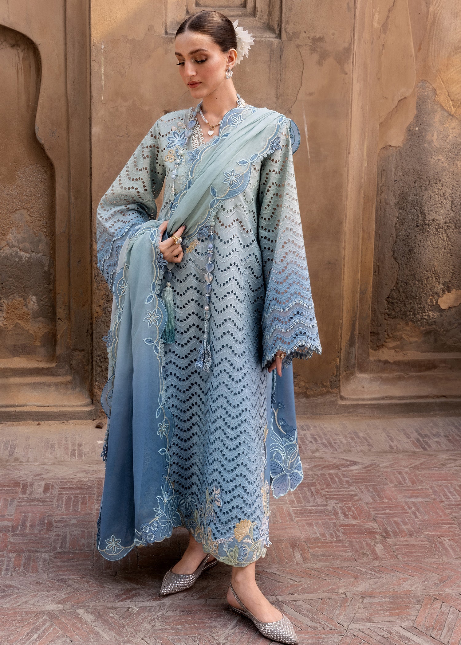 CRIMSON LUXURY LAWN UN STITCHED COLLECTION 26 - OMBRE LOVE D-8A - Image 6