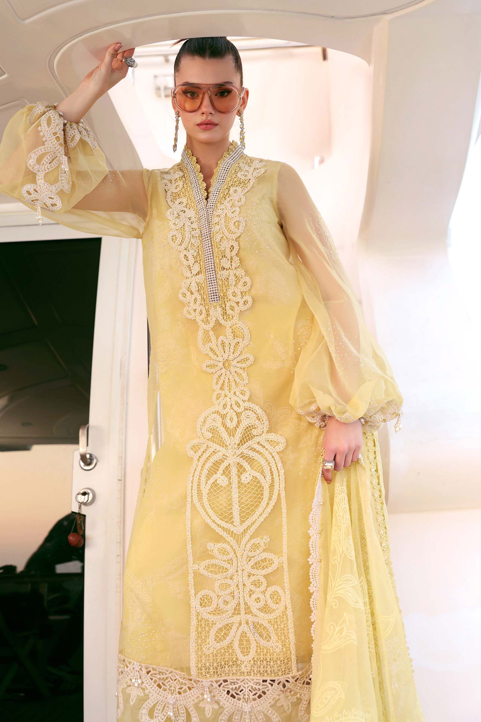 MARIA B LUXURY LAWN UN STITCHED COLLECTION 26 - D-2604-A - Image 7