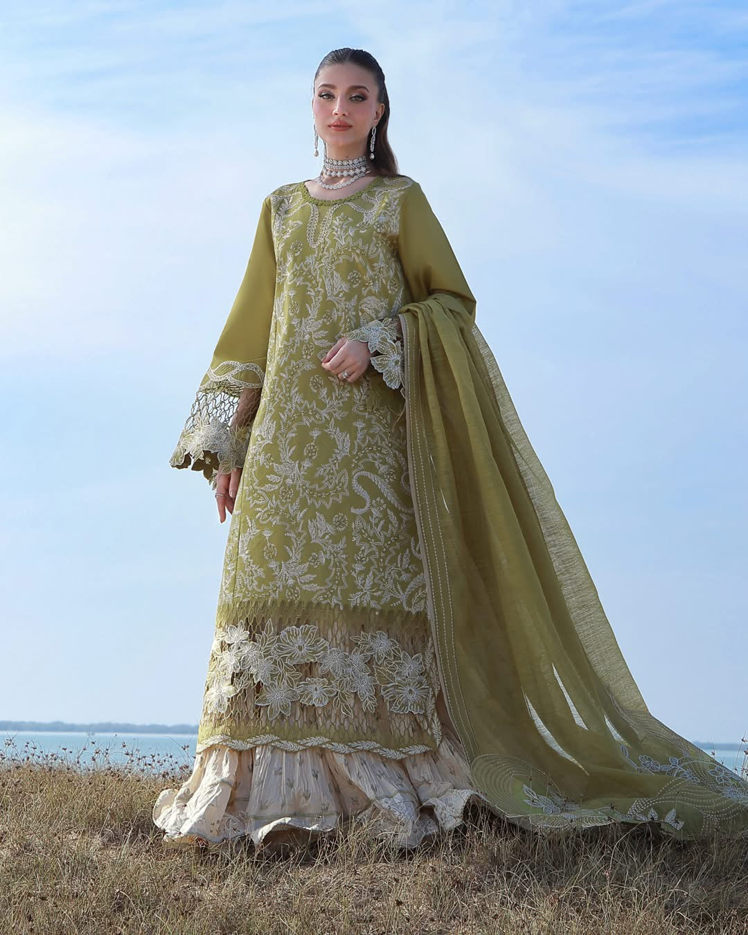 RANG RASIYA LAWN UN STITCHED COLLECTION 26 - ZARIAH